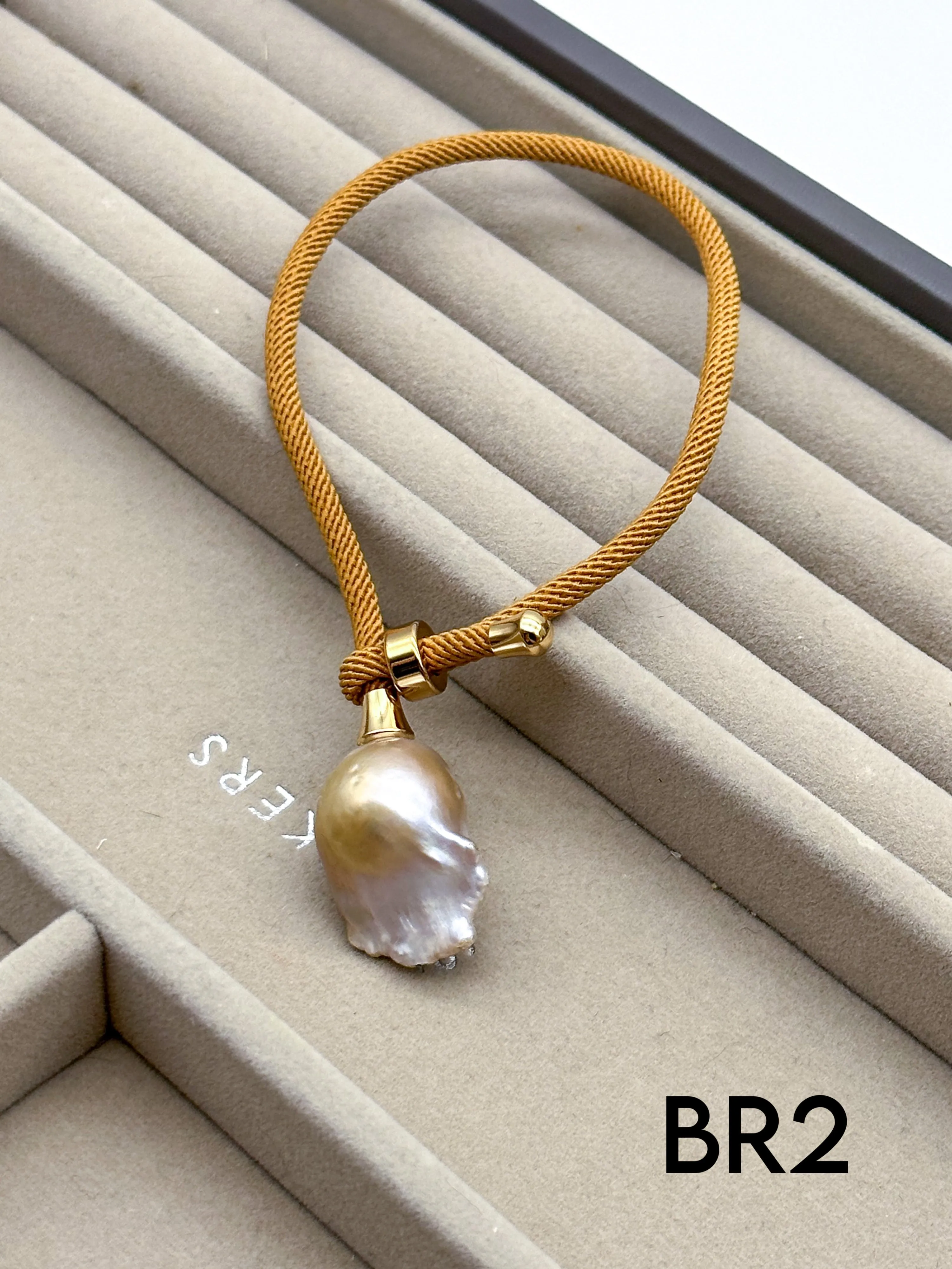 15mm Golden Baroque Freshwater Pearl Bracelet