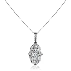 18K White gold pendant necklace with diamonds.
