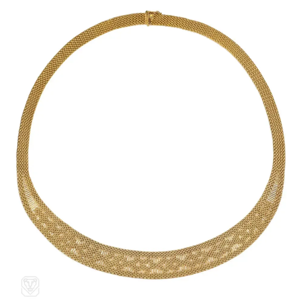 1970s Caplain Paris gold geometric motif necklace