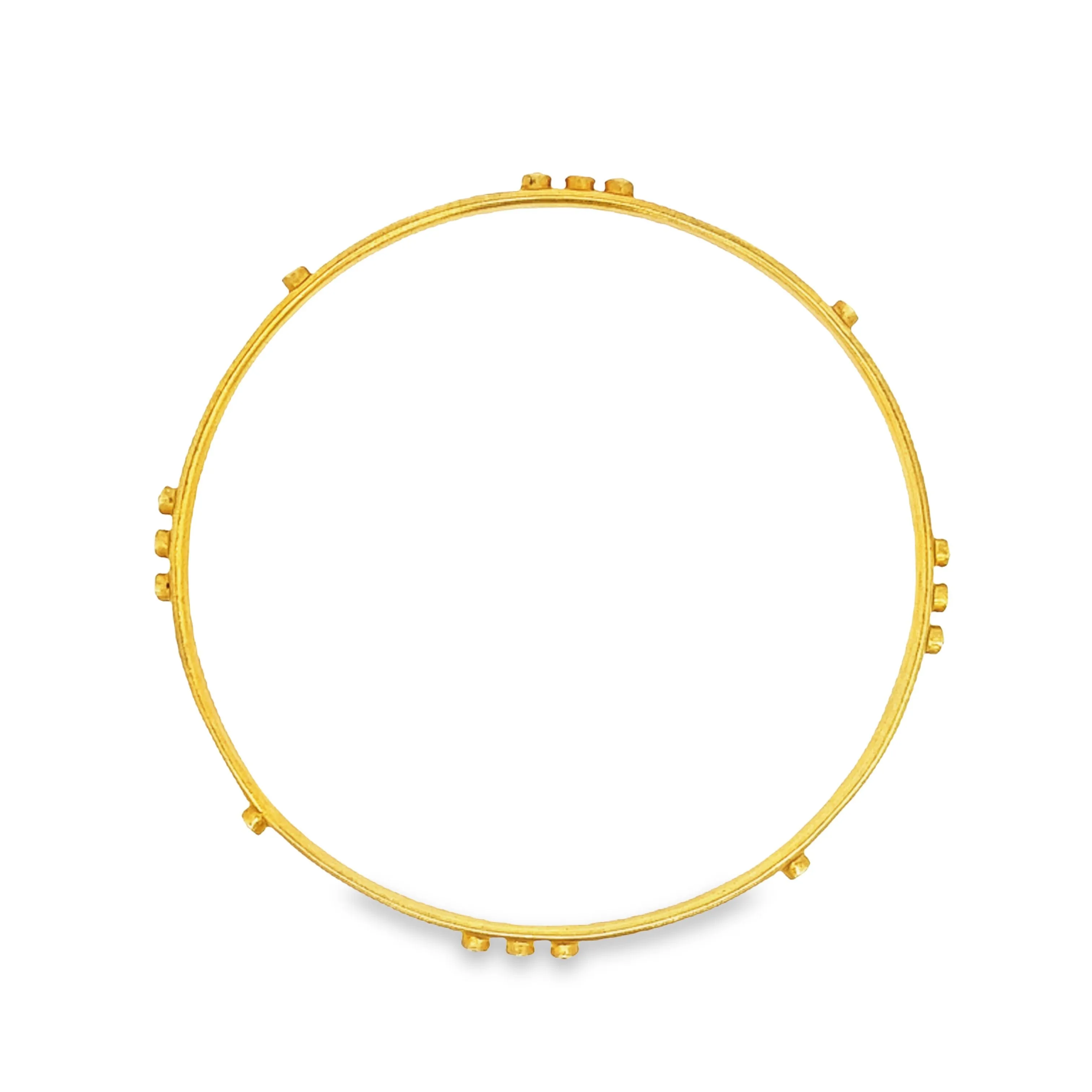 .24ct 18k Yellow Gold Diamond Bangle