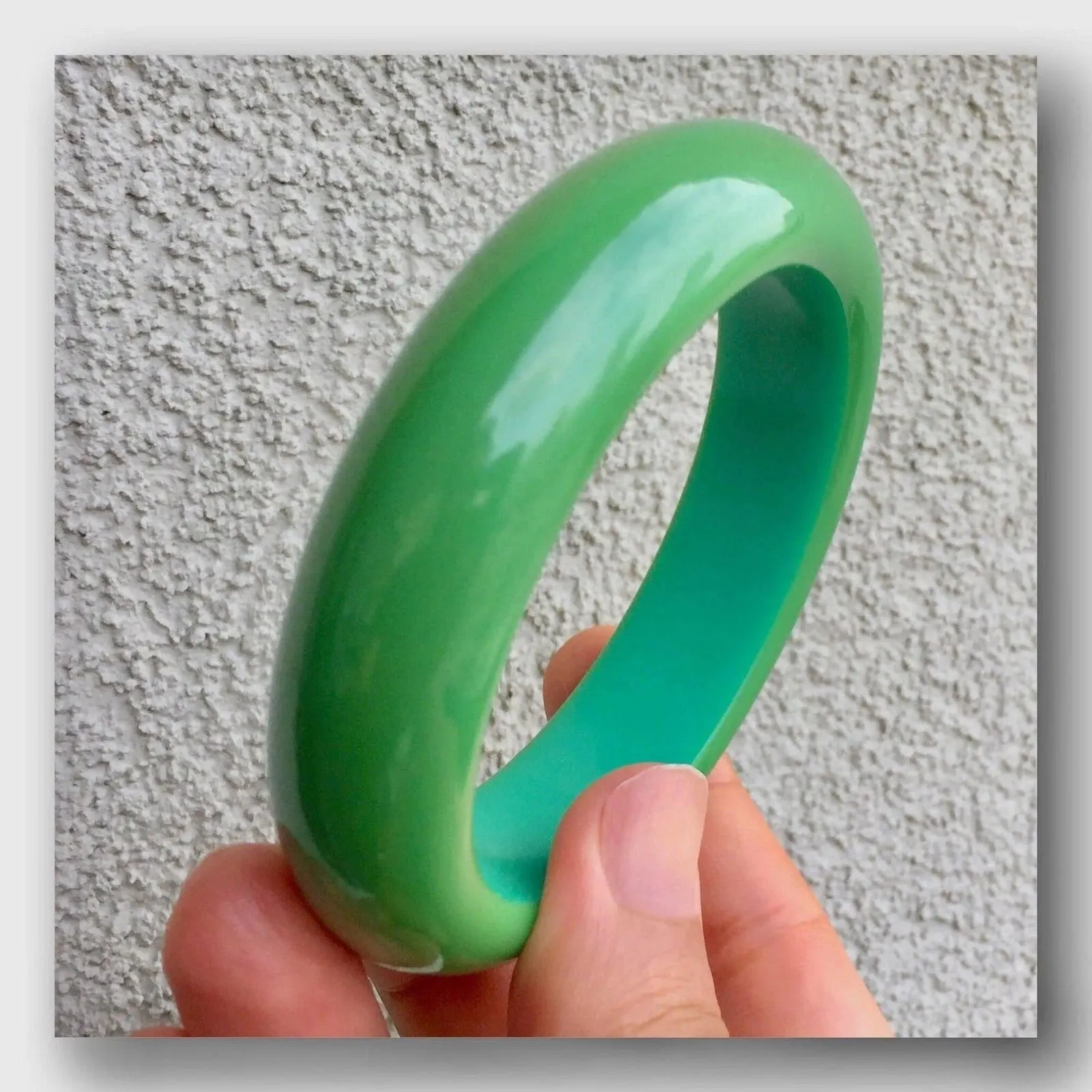 Bakelite Bangle, Green Color High Dome Design Flat Inside Smooth Statement