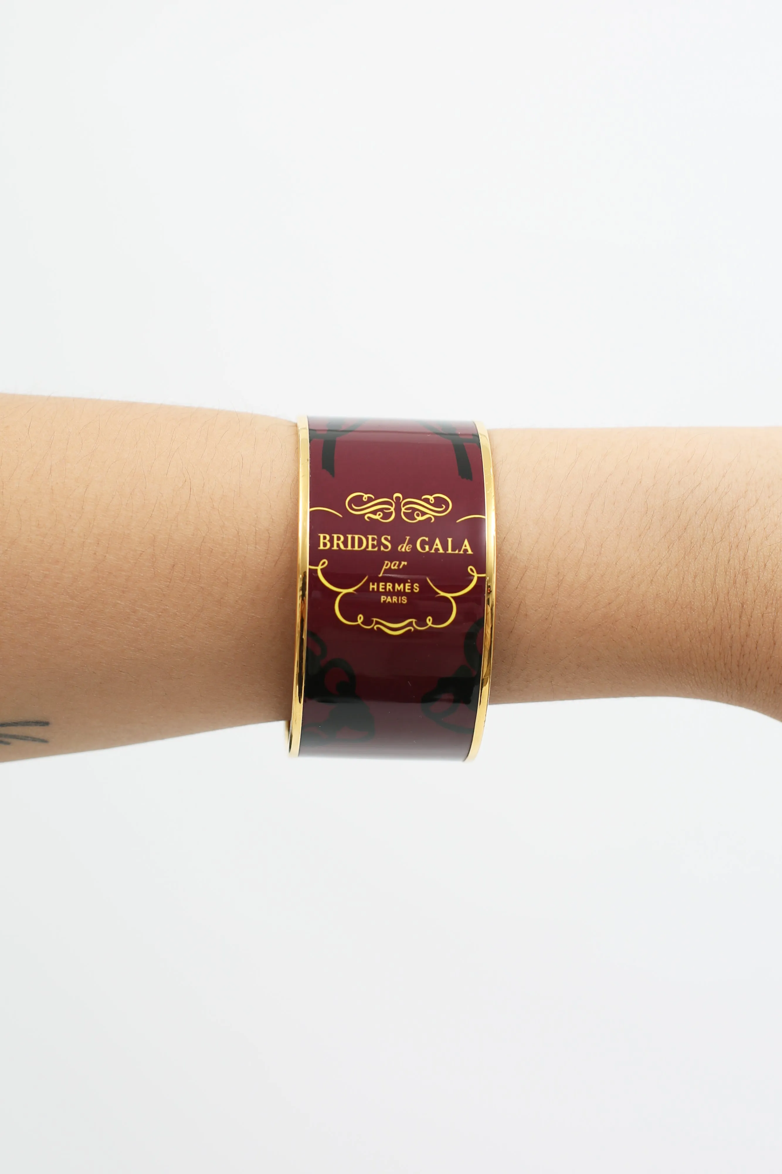 Burgundy Brides de Gala Tattoo Extra Wide Bangle