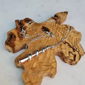Droplet Pendant Necklace