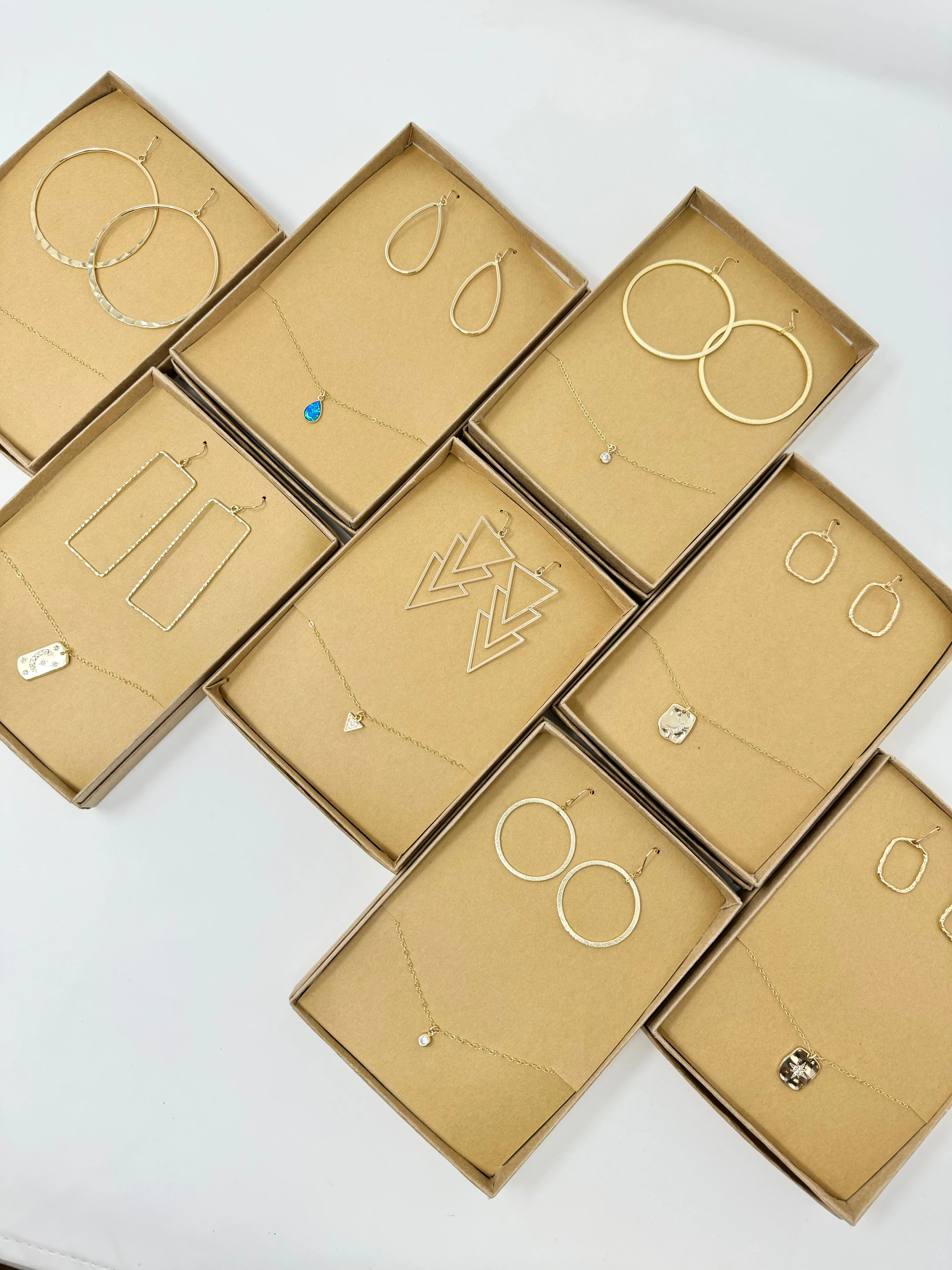 Gift Set | Nadia Earrings & Mila Necklace