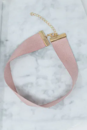 Going My Own Way Choker, Pink