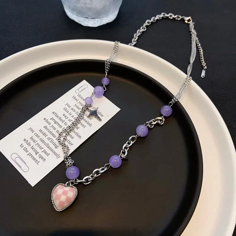 Heart pendant beaded necklace