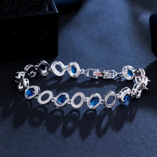 Luxury Jewelry Oval Crystal Bangle Bracelet for a Friend with Yellow Zircon in Silver Color