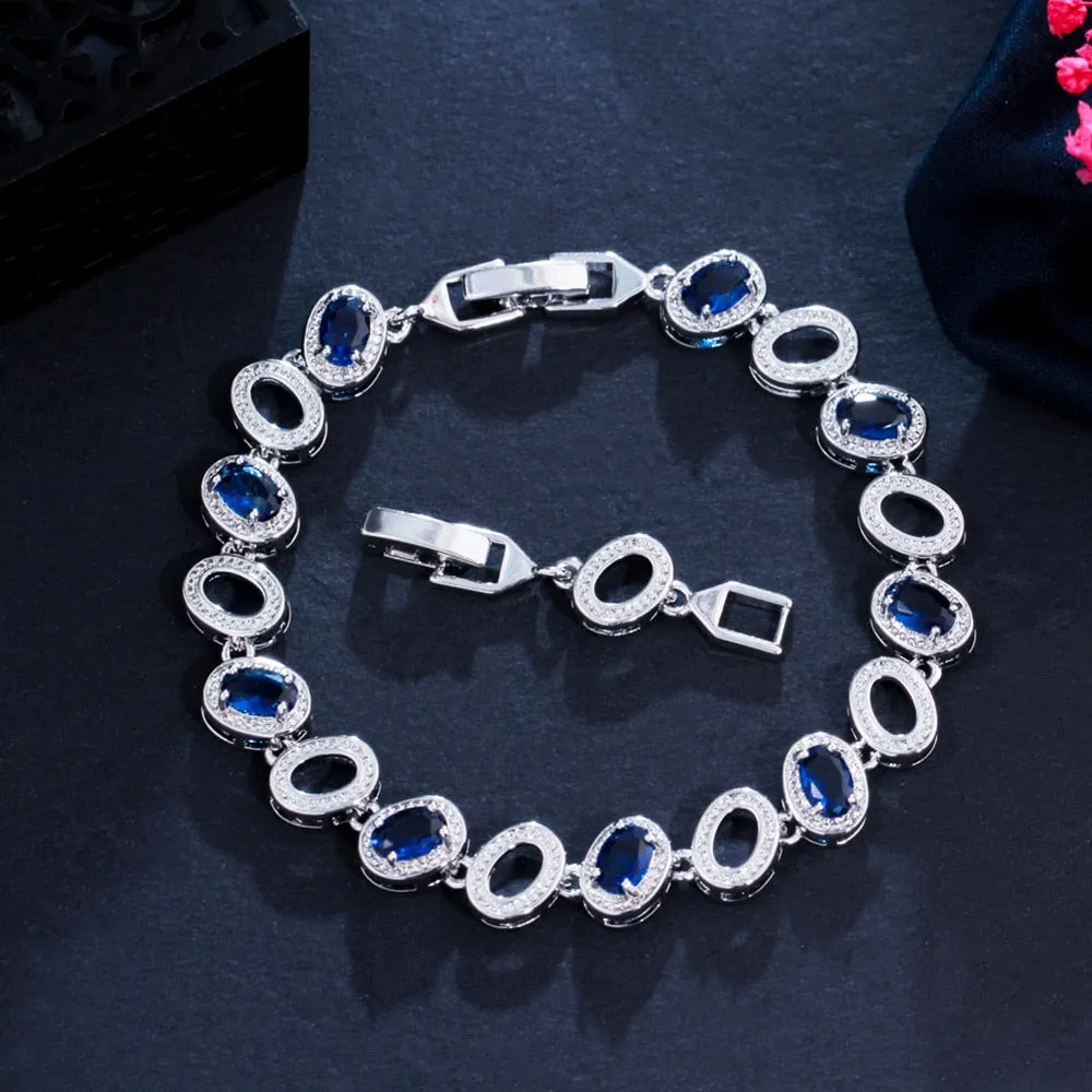 Luxury Jewelry Oval Crystal Bangle Bracelet for a Friend with Yellow Zircon in Silver Color