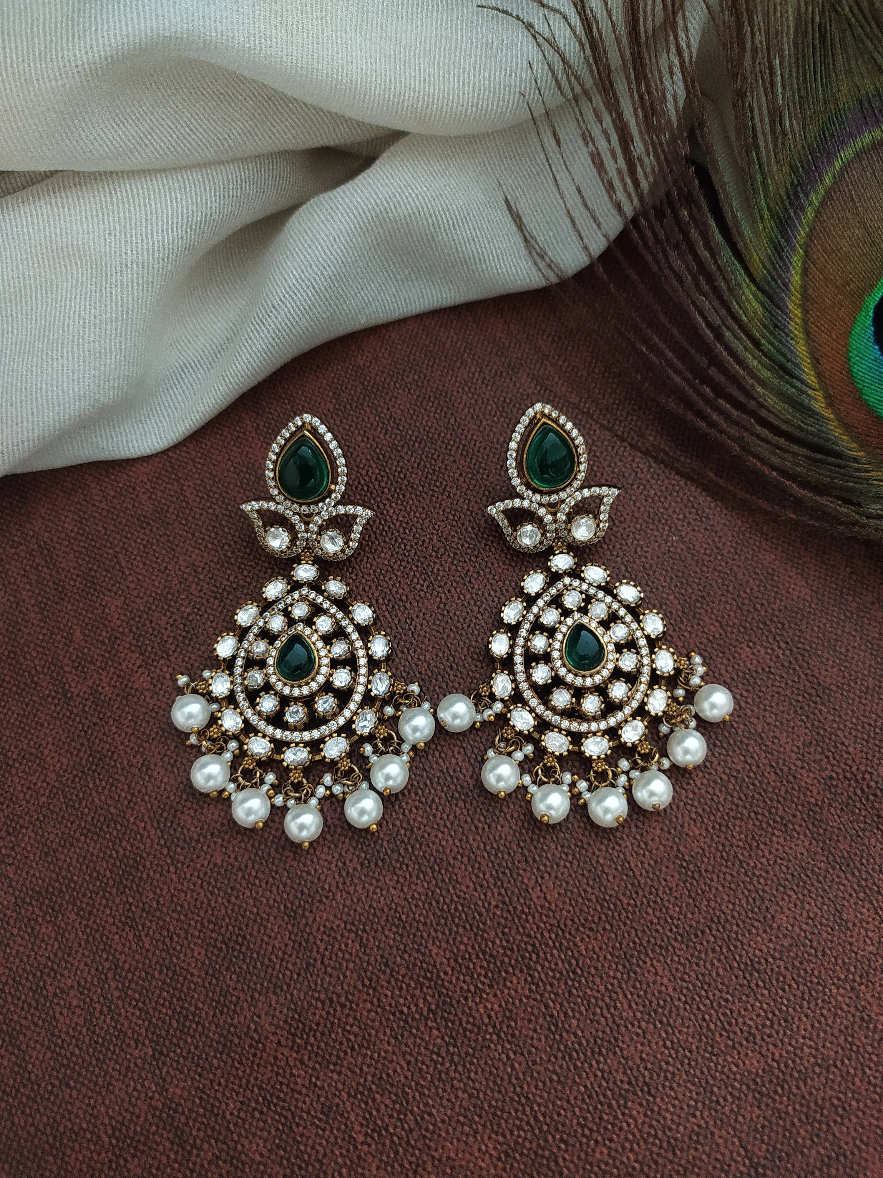 Multilayer Design Tilak Shaped Victorian Necklace Set
