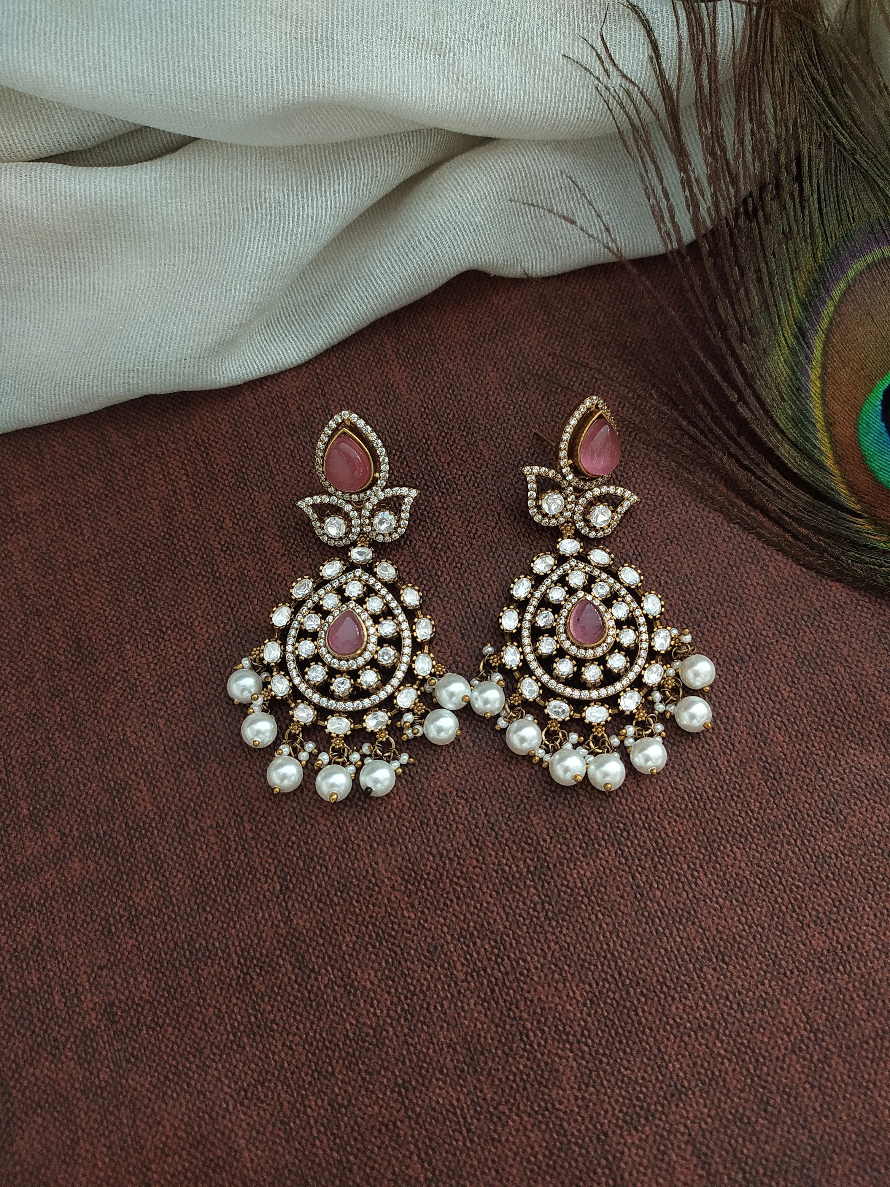 Multilayer Design Tilak Shaped Victorian Necklace Set