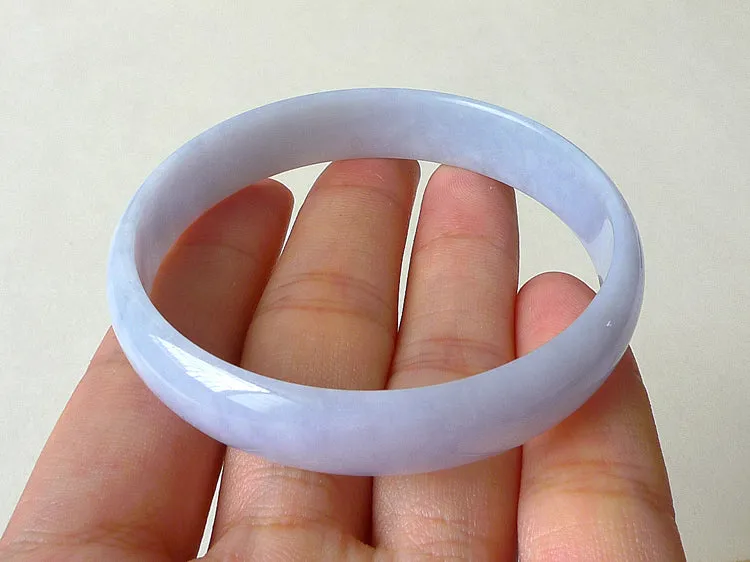Natural Jade Bangle Jadeite Bangle Internal Diameter 51.5mm BER552