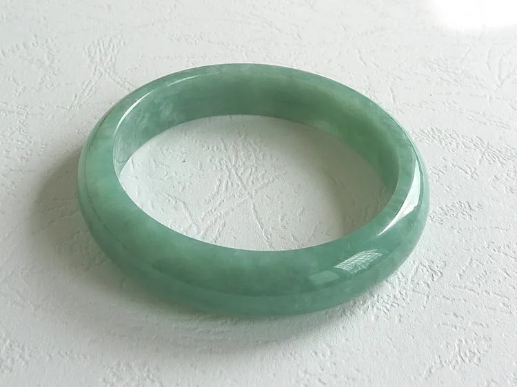 Natural Jade Bangle Jadeite Bangle Internal Diameter 56.5mm BER412