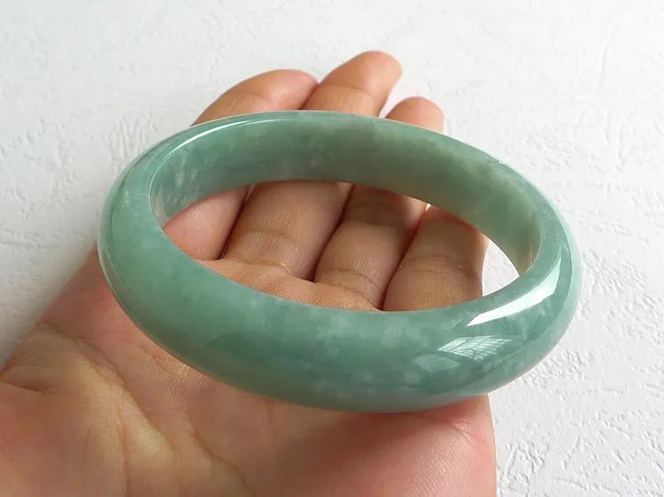 Natural Jade Bangle Jadeite Bangle Internal Diameter 56.5mm BER412