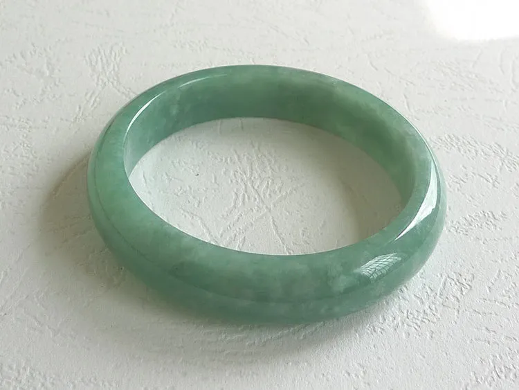 Natural Jade Bangle Jadeite Bangle Internal Diameter 56.5mm BER412