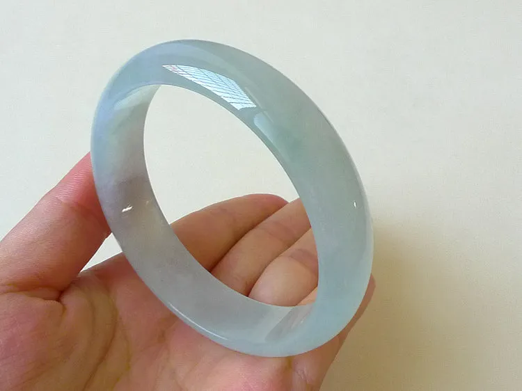 Natural Jade Bangle Jadeite Bangle Internal Diameter 57mm BER022