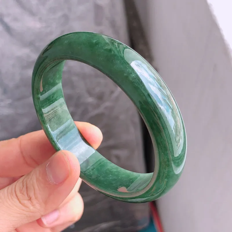 Natural Jade Bangle Jadeite Bangle Internal Diameter 58mm NBE068