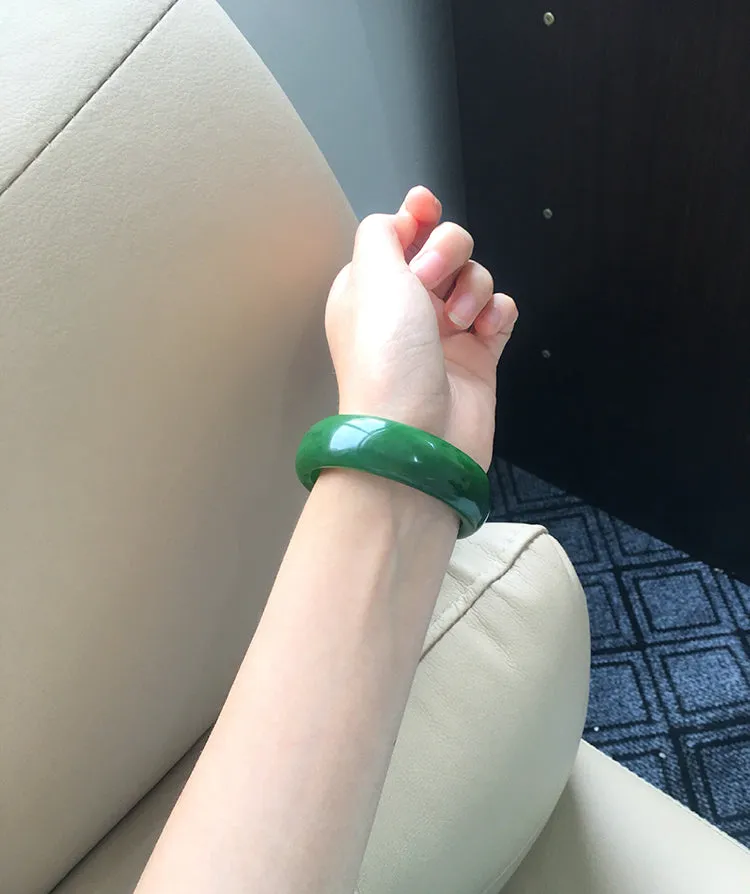 Natural Jade Bangle Nephrite Bangle Internal Diameter 54.3mm NBE026
