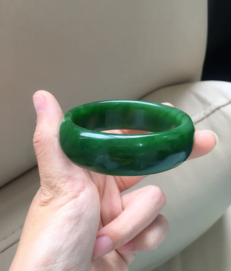 Natural Jade Bangle Nephrite Bangle Internal Diameter 54.3mm NBE026