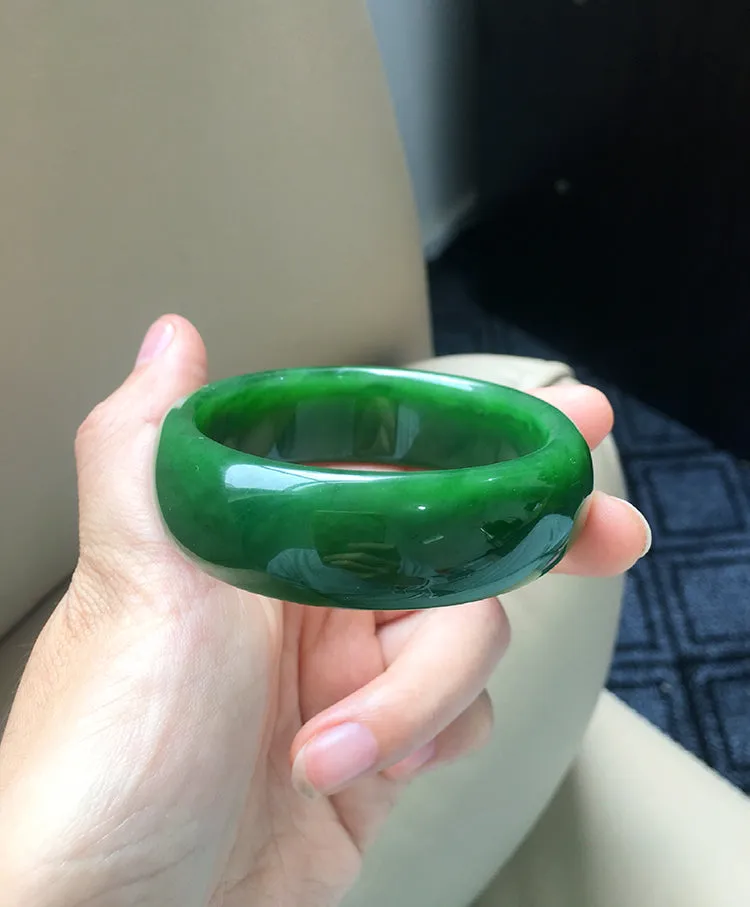 Natural Jade Bangle Nephrite Bangle Internal Diameter 54.3mm NBE026
