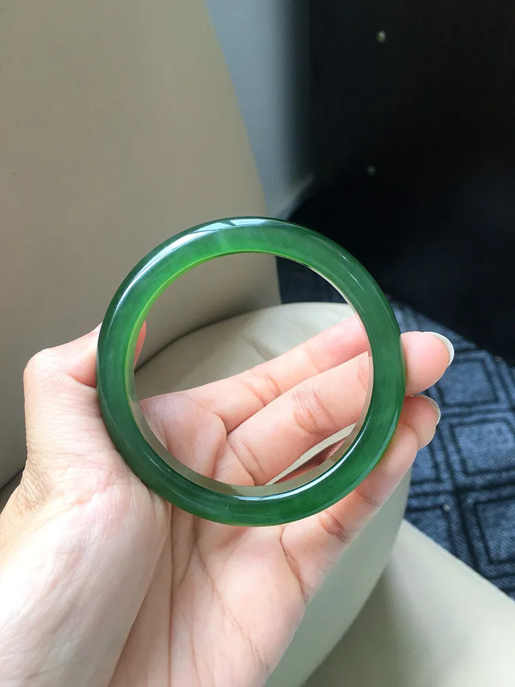Natural Jade Bangle Nephrite Bangle Internal Diameter 56.2mm NBE025