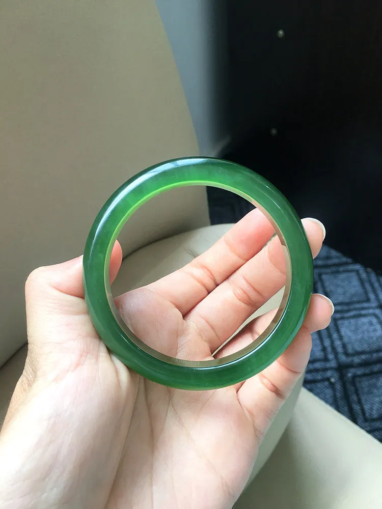 Natural Jade Bangle Nephrite Bangle Internal Diameter 56.2mm NBE025
