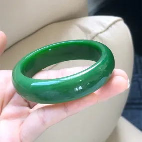 Natural Jade Bangle Nephrite Bangle Internal Diameter 56.8mm NBE002