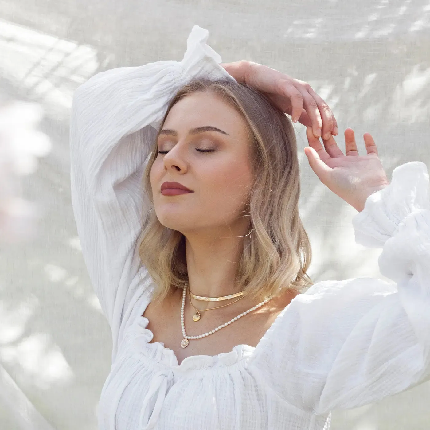 Necklace with Golden Sea Shell