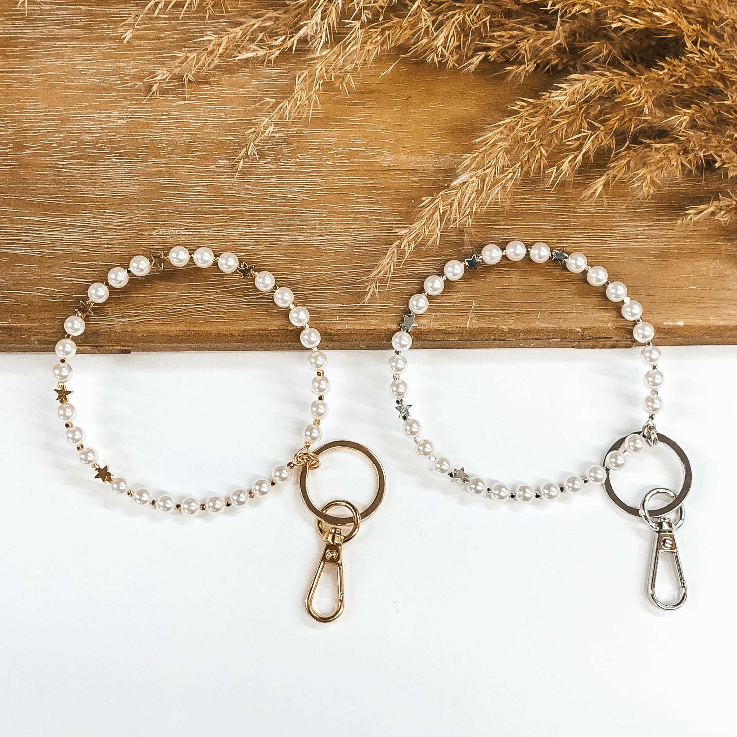 Pearly Whites Bangle Key Ring with Gold Stars