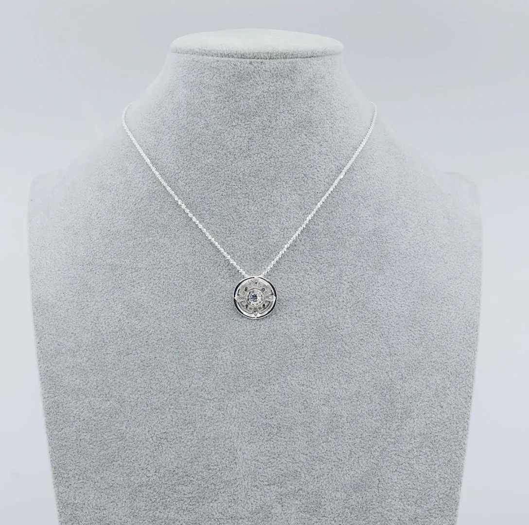Revive Your Inner Kingdom Medium Pendant Necklace Silver